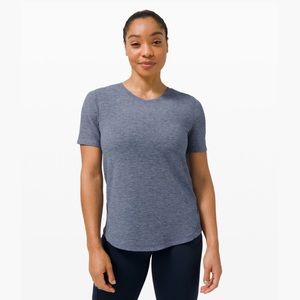 NWT! Lululemon  LONG DISTANCE SHORT SLEEVE
Size 2